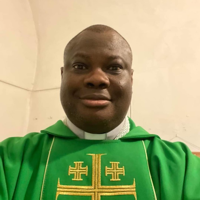 Le père Vincent Boualou